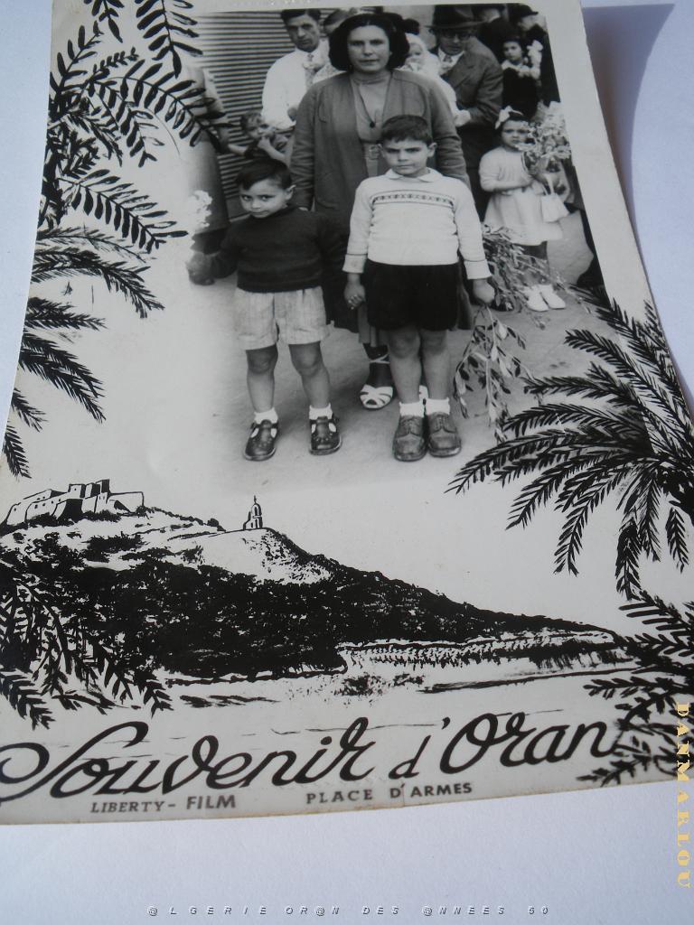 MAMAN ESTEVE MARIA A GAUCHE JULES A DROITE RENE.JPG